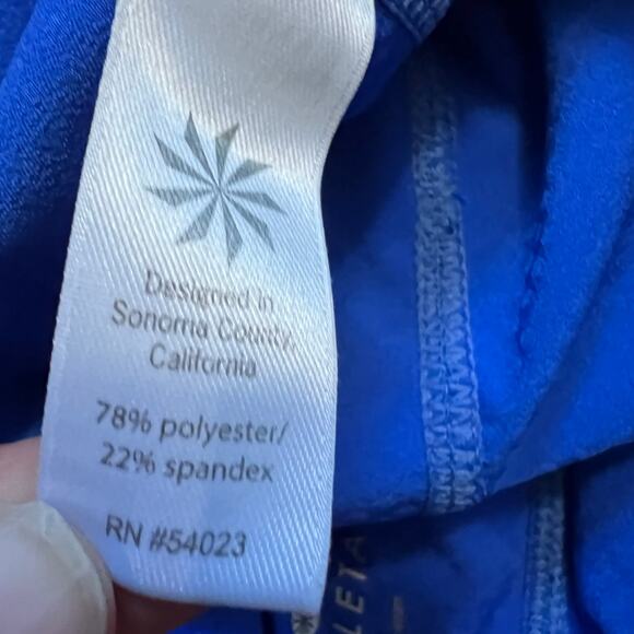 Athleta Leggings Womens Medium Dobby Be Free Knickers Capri Blue Pocket Pants - Picture 6 of 10